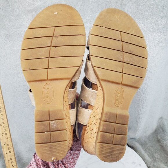 Sofft Shoes Womens Size 8 Gold Leather Sadra EuroSoft Strappy Sandals - Picture 7 of 11